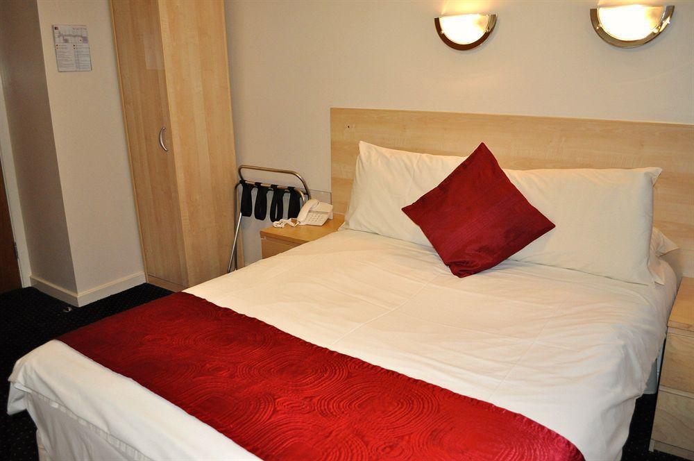 Waterfront Hotel Brighouse Kültér fotó