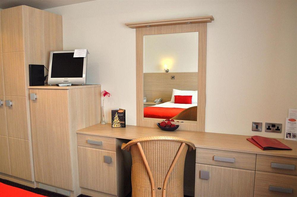 Waterfront Hotel Brighouse Kültér fotó