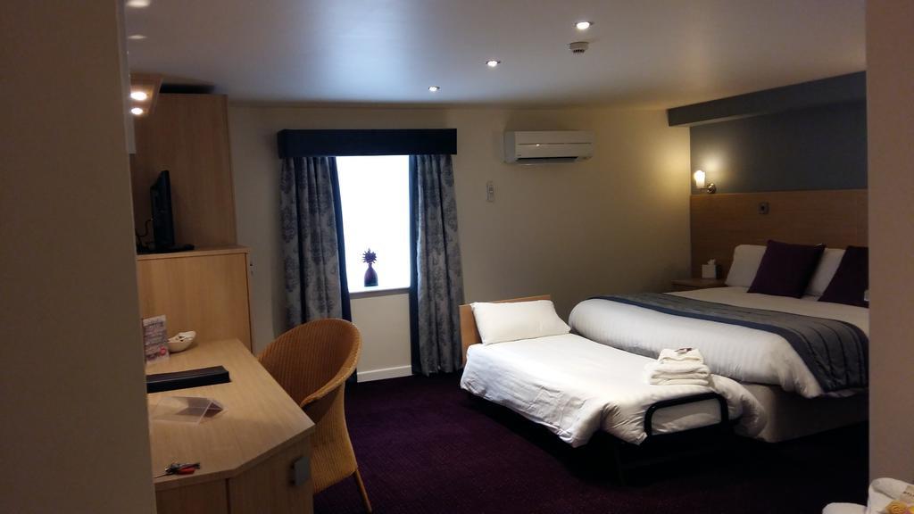 Waterfront Hotel Brighouse Kültér fotó