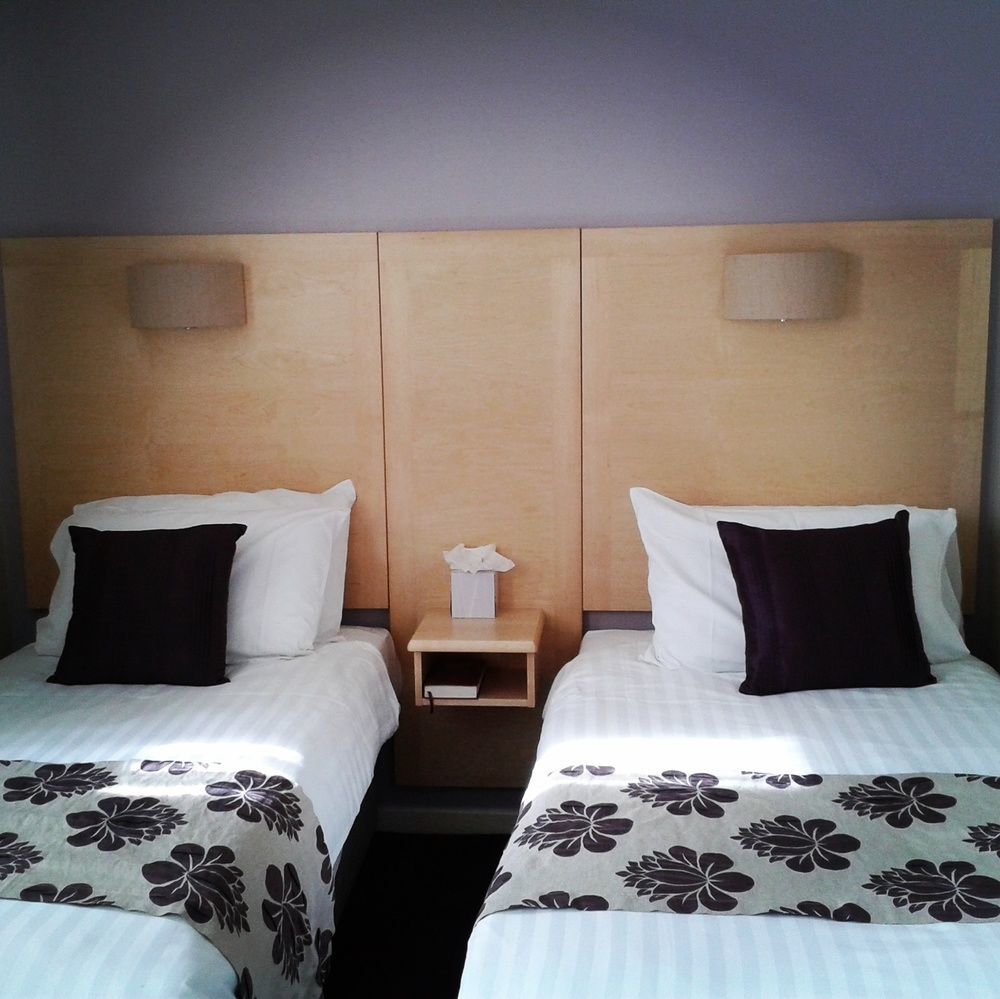Waterfront Hotel Brighouse Kültér fotó