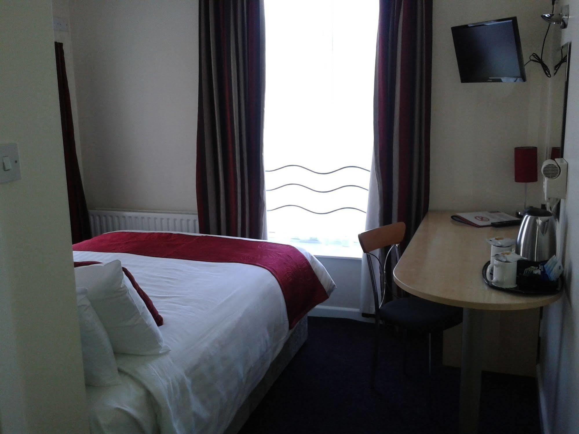 Waterfront Hotel Brighouse Kültér fotó