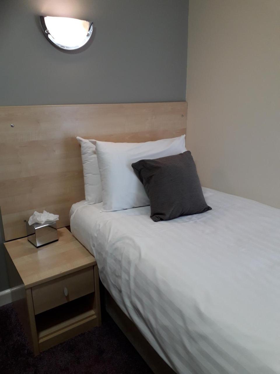 Waterfront Hotel Brighouse Kültér fotó